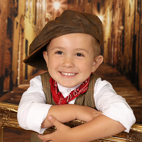 preschool, pre-school, school, nursery, child photographer, Rayleigh photographer, essex photographer, preschool photographer, pre-school photographer, nursery photographer, graduation photo, preschool graduation, graduation gown, pre-school graduation, nursery graduation photos
